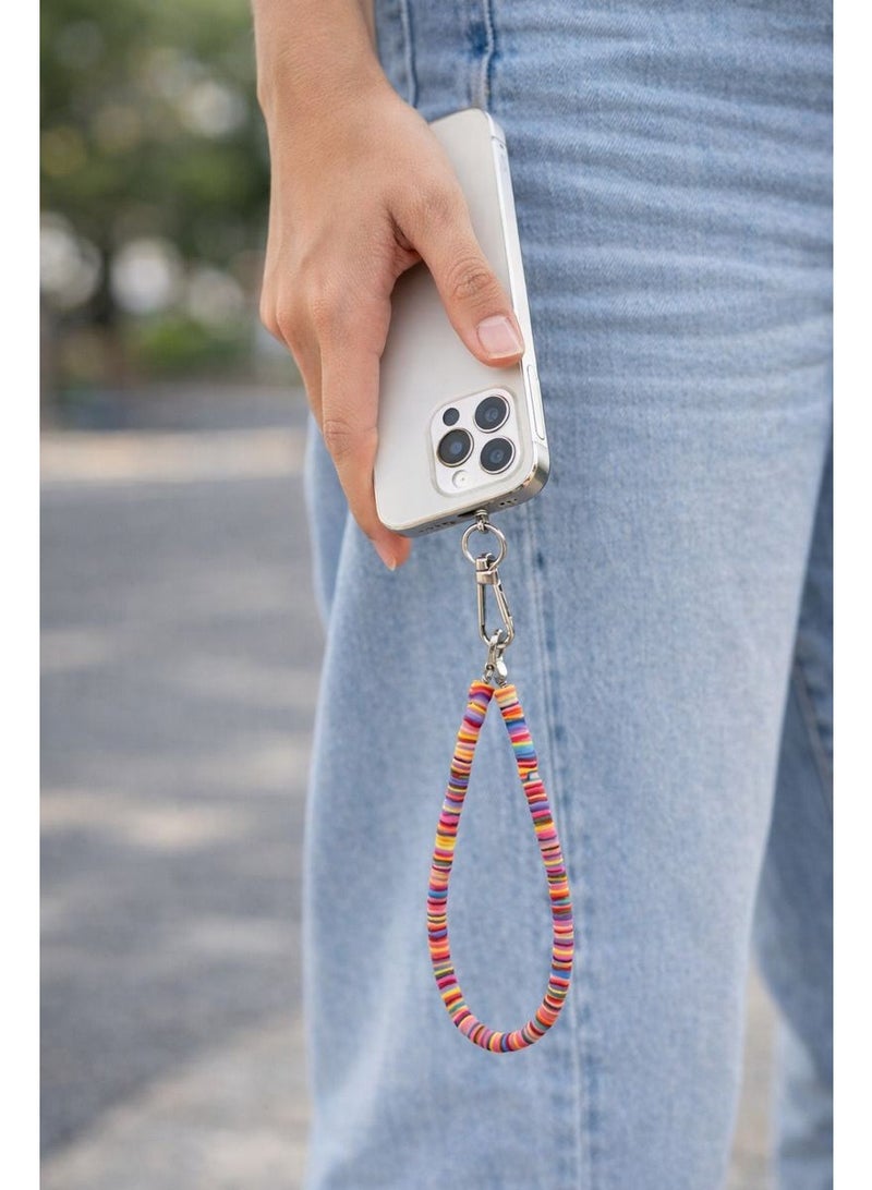 سلسلة تعليقة موبايل عصرية من خرز الهيشي الملون - حزام معصم لليد مضاد للضياع والسقوط مع بطاقة تثبيت شفافة عالمية تناسب جميع الهواتف (آيفون، سامسونج) - تصميم بوهيمي أنيق - Image 2